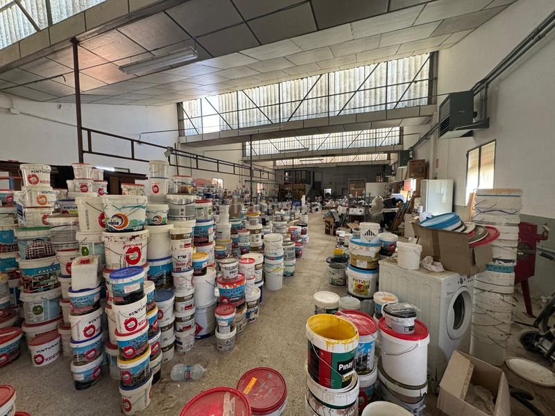 Foto a4a7d0a0-2f1d-4dfe-8c56-6b3af2534b42. Nau industrial a Illueca