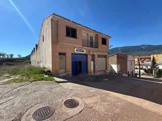 Nau industrial  Nuestra señora del tremedal