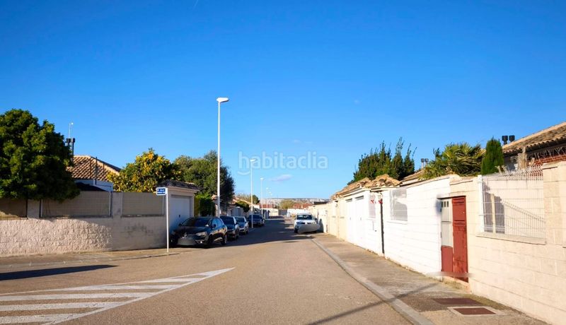 Foto 2e2a7f19-3d5a-4394-a59d-95950e1457f4. Maison avec chauffage parking piscine dans Pinseque