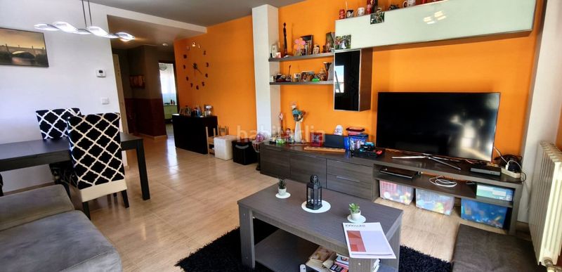 Foto cf8ba873-90cf-48f4-add8-0e0f73338f13. Maison avec chauffage parking piscine dans Pinseque