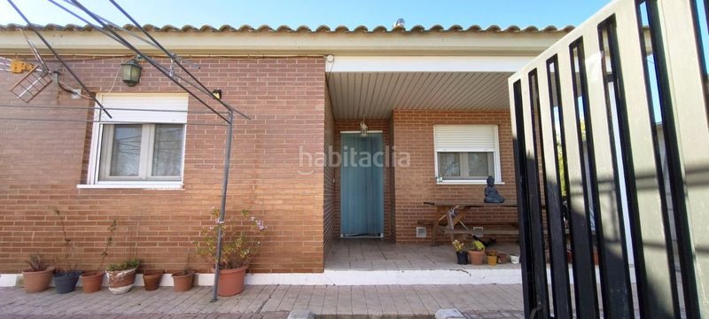 Foto d34152c4-0476-4d2e-a33d-6de6684c7b3a. Maison avec chauffage parking piscine dans Pinseque