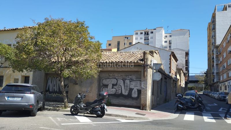 Foto 7a7bf3d6-83a3-4186-a82c-f393fbd2c76b. Casa a Salvador Allende Zaragoza