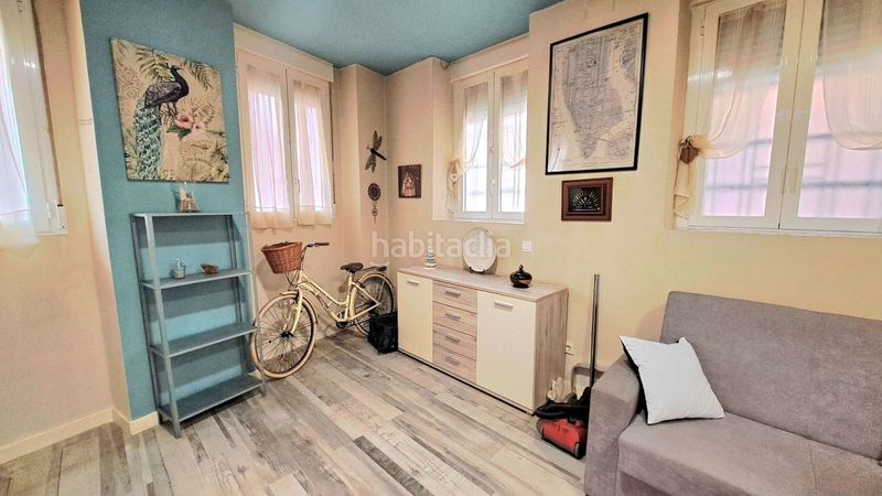 Foto 77bb56bf-4de4-47d9-943f-eb8ad8e39939. Piso en La Magdalena Zaragoza