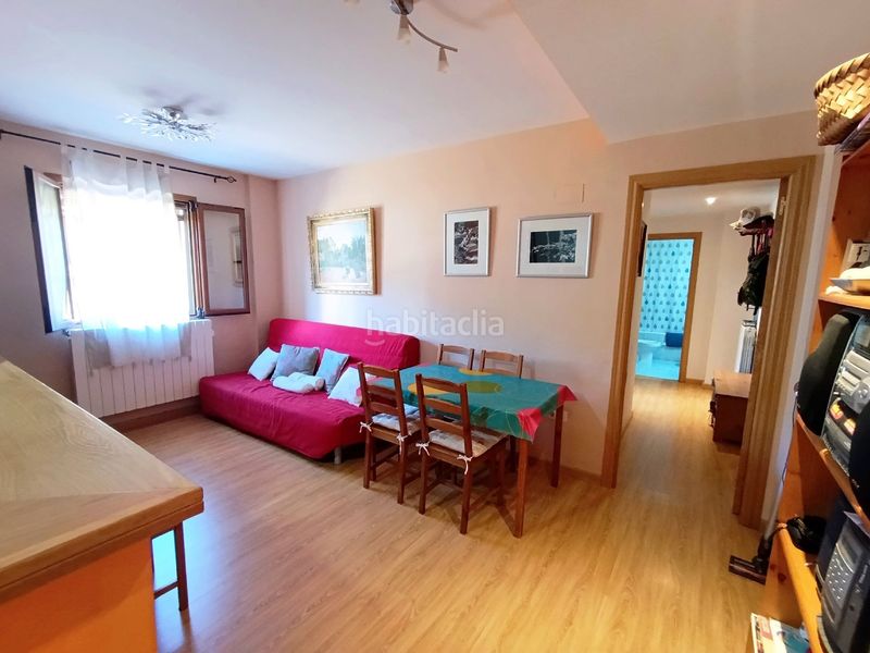 Foto 3f9bf55c-441a-4d8a-bf3d-c07199d27e2d. Pis amb calefacció aparcament a Castejón de Sos