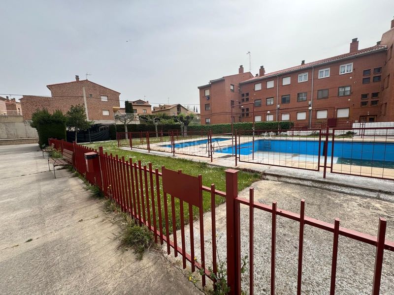 Foto 68efc1a1-9ebd-4c1c-a4ee-e5320297b762. Pis amb calefacció piscina a Borja
