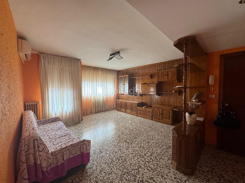 Foto 9e201bf2-c6bd-43d2-9ce7-58b47321303c. Piso en Borja