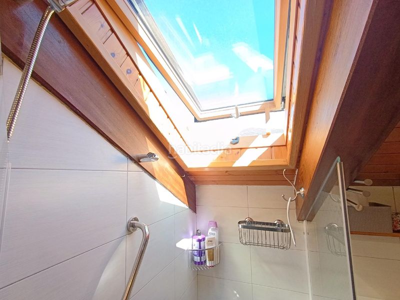 Foto 6b648c4e-ca26-476f-8fc4-0f0b442327d2. Pis amb calefacció aparcament a Campo