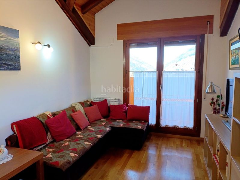 Foto 31e44ac3-c099-4a10-9cb8-9cd59e32c7e3. Piso en Campo