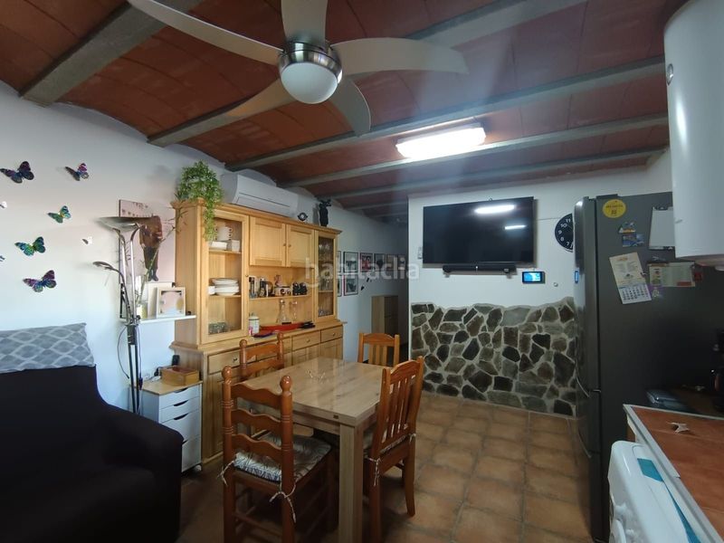 Foto d83f19ff-3d3a-4064-8622-bd97c6b1170b. Masia amb calefacció aparcament a Monzón