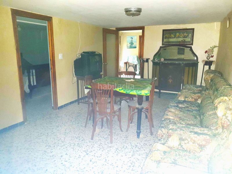 Foto f3ad753b-f6b5-46bc-be70-69cfaae88481. Casa a Paracuellos de la Ribera