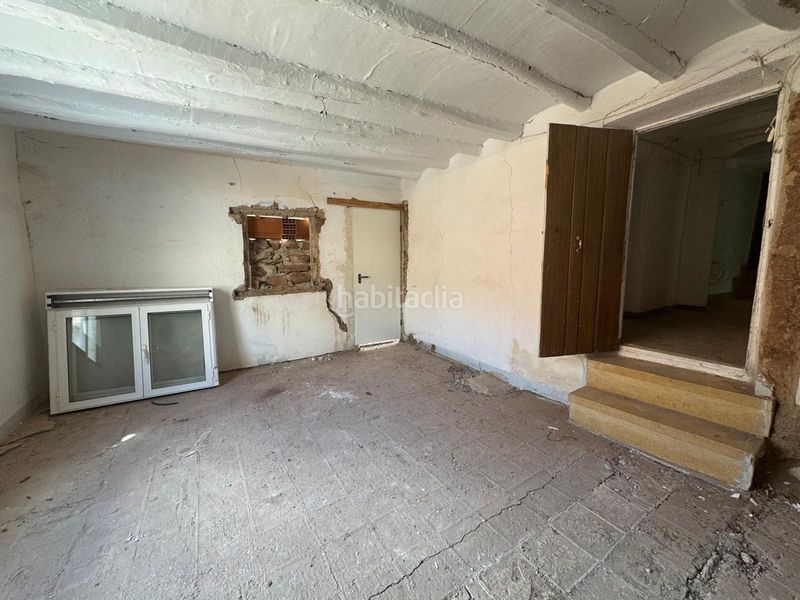 Foto 1be536ca-1276-4ed2-8c77-c858d2d92250. Masia amb aparcament a Illueca