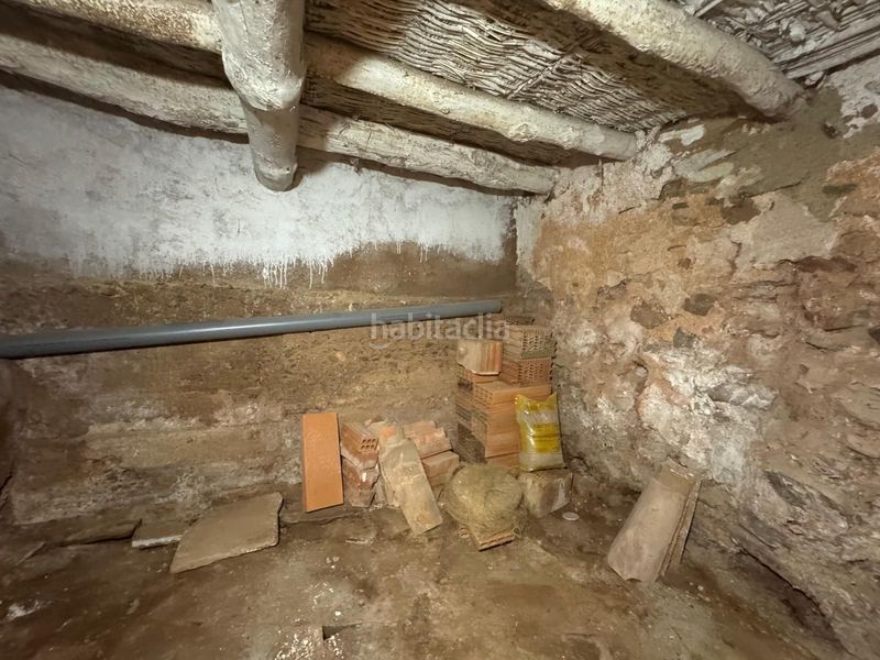 Foto db121b0f-842d-439c-b43e-7dd0ae139440. Masia amb aparcament a Illueca
