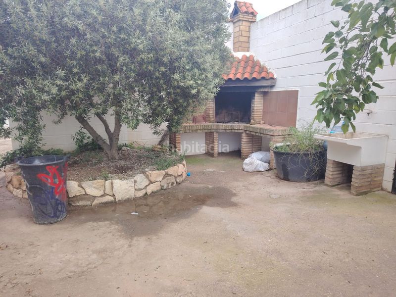 Foto c5db5206-bcd1-406d-9780-7b679029132a. Casa amb calefacció aparcament piscina a Garrapinillos Zaragoza