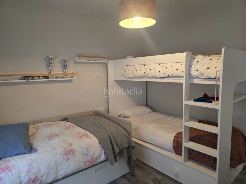 Foto ab0bf25a-1ae4-4cca-ba24-7744576c1759. Piso en Aisa