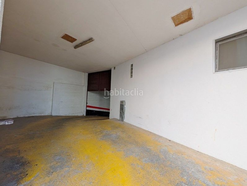 Foto a61b8c2a-eb63-4b0d-ad6c-b850fbcba0ea. Aparcament cotxe a Cuarte de Huerva