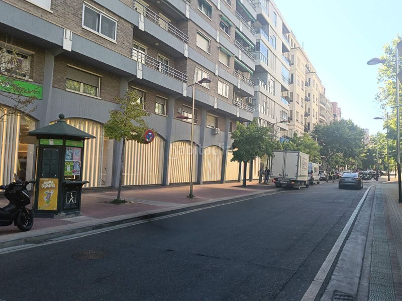 Foto 8102c3f1-4c53-41d9-9ed6-b76f8c474927. Alquiler piso en Paseo Constitución - Las Damas Zaragoza