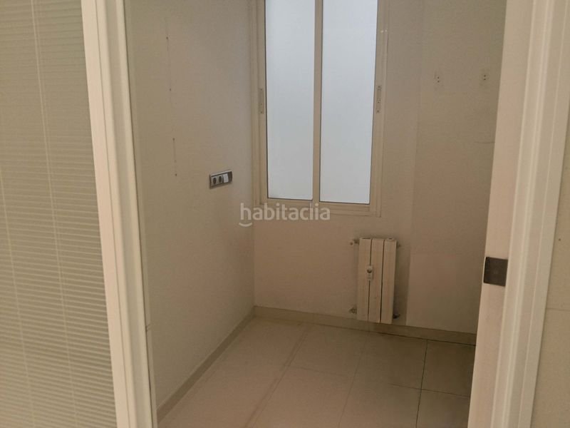 Foto ce025803-6628-42cf-b969-c5aae8626ae5. Alquiler piso en Paseo Constitución - Las Damas Zaragoza