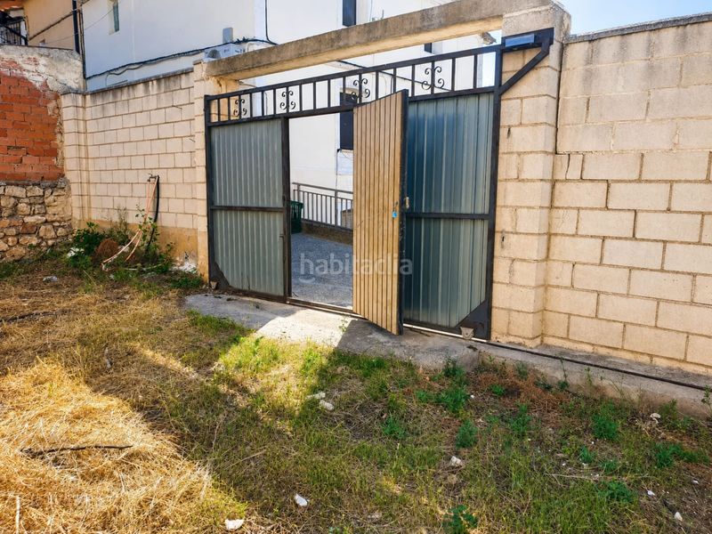 Foto b580ca65-b47d-45eb-a05f-8a5343e61945. Masia a Montón