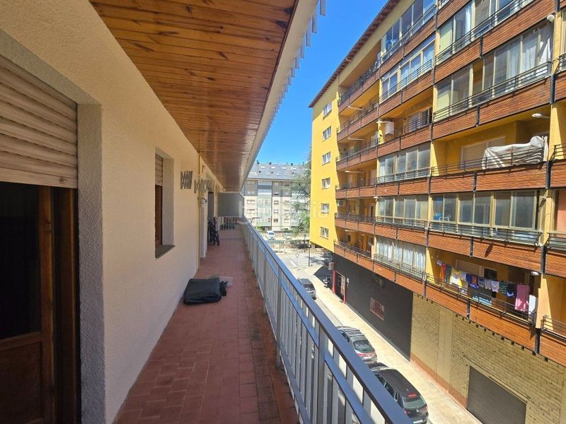 Foto 24f823e4-2dbb-4ea4-948f-672a32e232f4. Flat with heating parking in Centro - Llano Samper Jaca