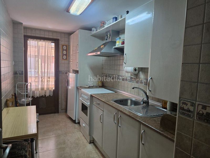 Foto fb1fed04-f552-4a3d-905c-51af835f0bb7. Flat with heating parking in Centro - Llano Samper Jaca
