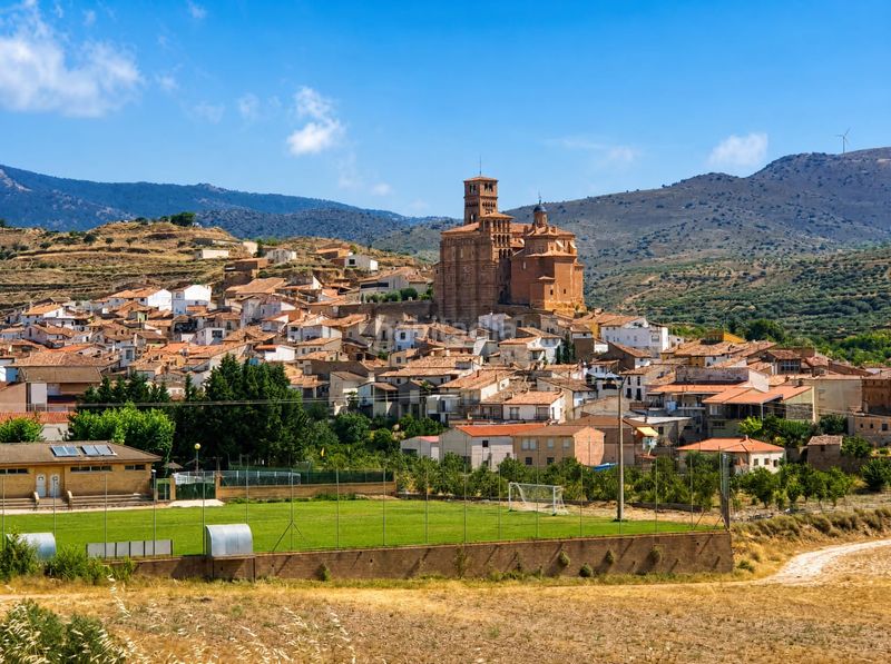 Foto a3d661b1-4edb-4577-b0e8-4a4f67679eb7. Masia a Aniñón