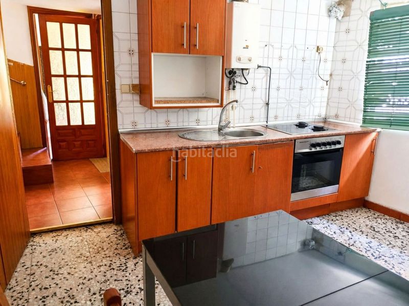 Foto bc24288a-9e13-45b5-8e1b-3f41c5e01d68. Masia a Aniñón