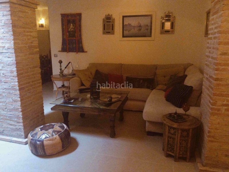 Foto fd2a00a5-bf73-4177-b542-6e9585ab01f7. Casa adossada amb calefacció aparcament a María de Huerva