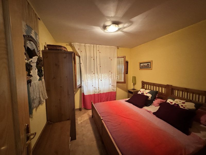 Foto ba8ba0b2-497d-40e3-9a3e-7dd5f8edbfa7. Pis amb calefacció aparcament a Arén