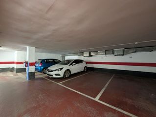 Parking voiture à monasterio de leyre