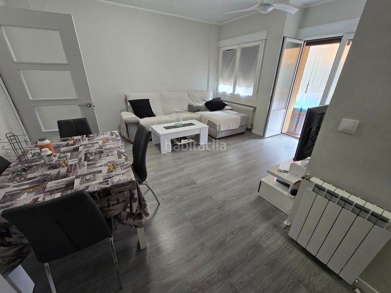 Foto 4a16f6f3-2002-44a0-8d81-7a57ffa37606. Flat with heating in Centro - Llano Samper Jaca