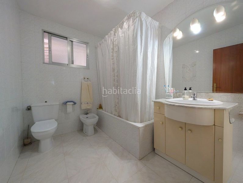Foto 327cf618-d765-4e35-892b-e49f25e5285d. Casa con riscaldamento parcheggio in Las Fuentes Zaragoza