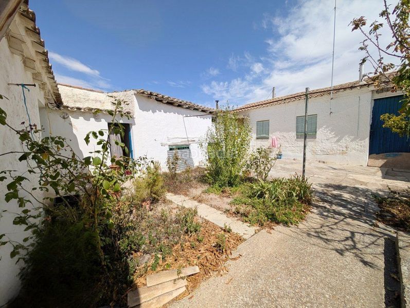Foto 6ac4f1de-2597-4e86-b9e7-25c54c5d510c. Casa con riscaldamento parcheggio in Las Fuentes Zaragoza