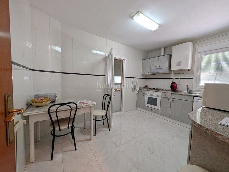 Foto 8d4977fb-83d1-40b5-b887-36ef3606ac70. Casa con riscaldamento parcheggio in Las Fuentes Zaragoza