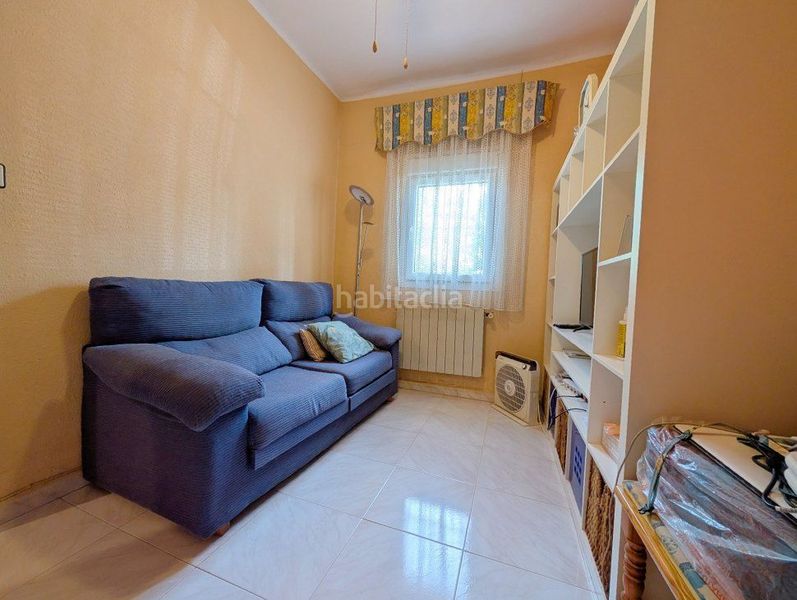 Foto f67e2bd9-feee-4c1d-a82e-e8dd91a9478b. Casa con riscaldamento parcheggio in Las Fuentes Zaragoza