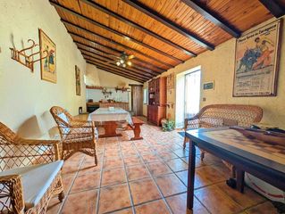 House in travesía cascajares