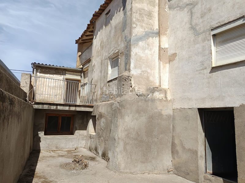 Foto 761c91be-ba4a-4636-87c2-5fcbc3ebc4d8. Masia a Azara