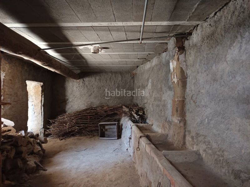 Foto 7a2f990f-b5dc-43a7-8659-daff685ee933. Masia a Azara