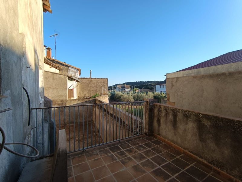 Foto e636cd75-0401-4179-a008-51bed6f6e022. Masia a Azara