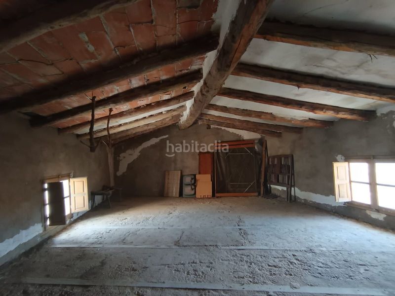Foto fa4049b4-697b-4aac-bbcc-d4a5637ff9a2. Masia a Azara