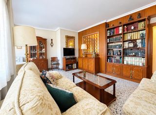 Etagenwohnung in asín y palacios