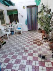 Maison  Calle jaén. Este casa / chalet se encuentra en calle jaén, 23700, linares, j