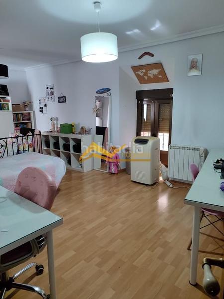 Foto 92b6a9f4-0160-4015-9da1-e4981c8342a5. Maison dans Centro ciudad Linares