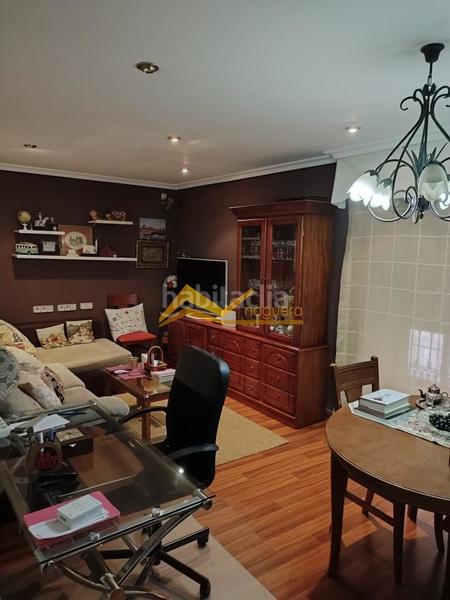 Foto 94da2464-46f6-4db1-a752-a9f96d3d3833. Maison dans Centro ciudad Linares