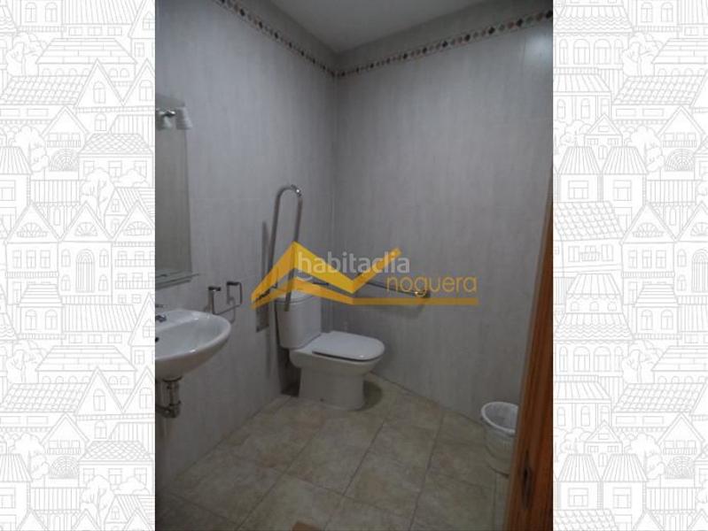 Foto 3f57c2e7-056c-4950-840a-c21ad435d3bd. Alquiler local comercial en Centro ciudad Linares