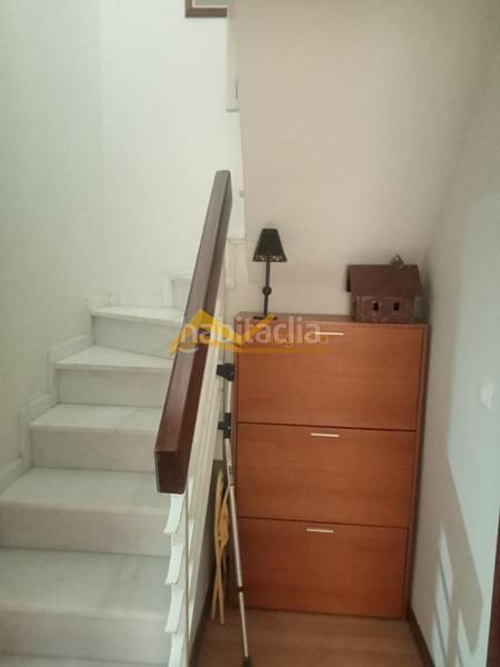 Foto dd6cc88a-0d35-4a46-bfad-cdbde27bbd78. Dúplex bailen bloques duplex en Centro ciudad Linares