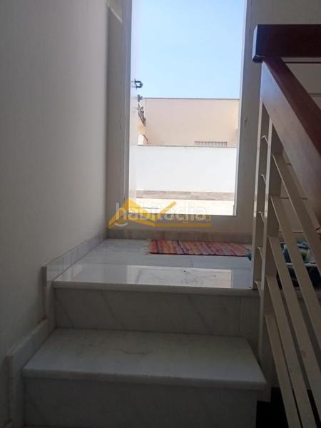 Foto f930918b-c9c5-43c6-a109-07bb512bf480. Dúplex bailen bloques duplex en Centro ciudad Linares