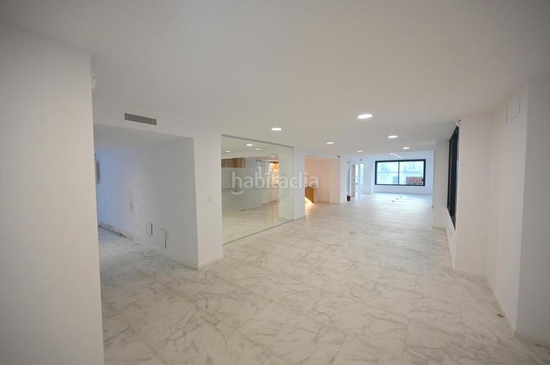 Foto 59b5ae1d-a6ff-4de2-8b1b-0cb503989afa. Alquiler oficina  centro en Ricardo Soriano Marbella