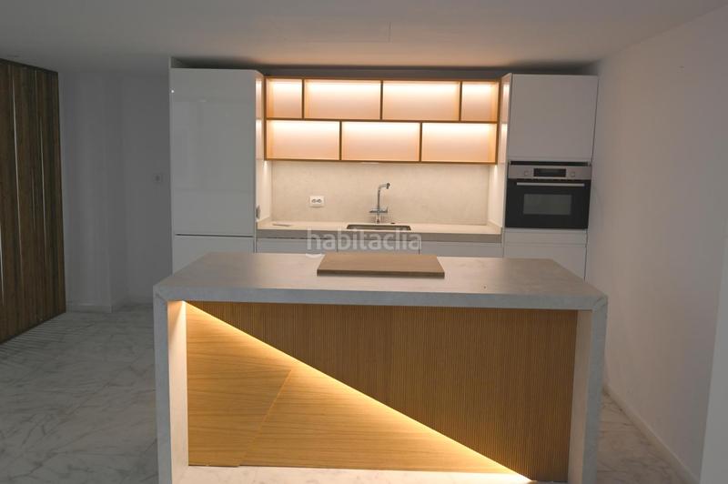 Foto b05516c9-a425-4059-a5d4-a03c298f9547. Alquiler oficina  centro en Ricardo Soriano Marbella