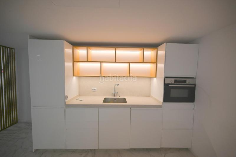 Foto c3355567-2449-4c00-a0b2-2a38c170e129. Alquiler oficina  centro en Ricardo Soriano Marbella