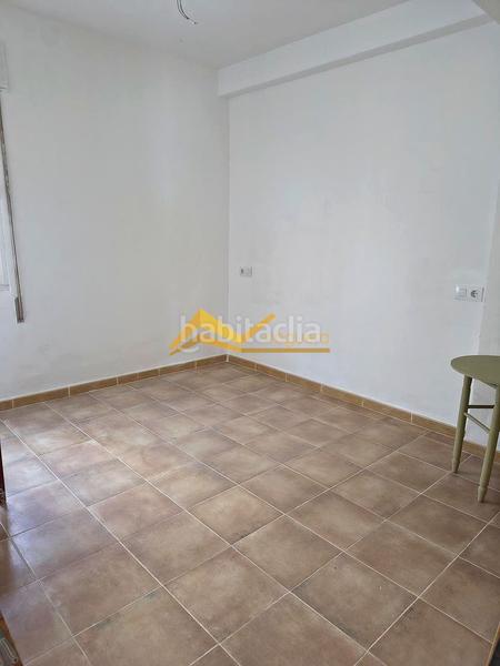 Foto 95c878e7-c945-44c2-b172-f62c1cb89952. Pis a Linarejos Linares